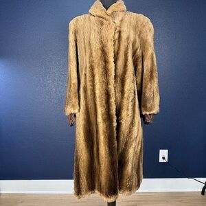 ✨VINTAGE✨ Beaver Fur Long Coat, c. 1940s/50s